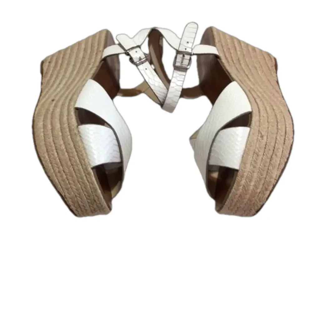 NEW Sale Kristin Cavallari Mikah Espadrille Sandals 10